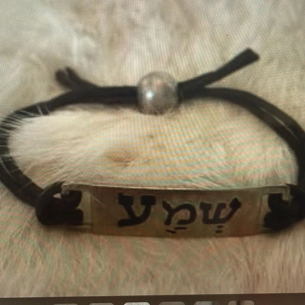 2 Teens Unisex Bracelets. Hope.
